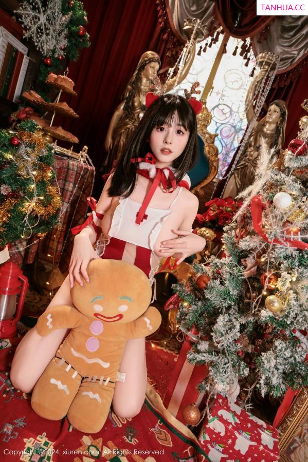   [XiuRen]高清写真图 2024.12.23 No.9642 奶芙乔乔 美腿丝袜第19张图片
